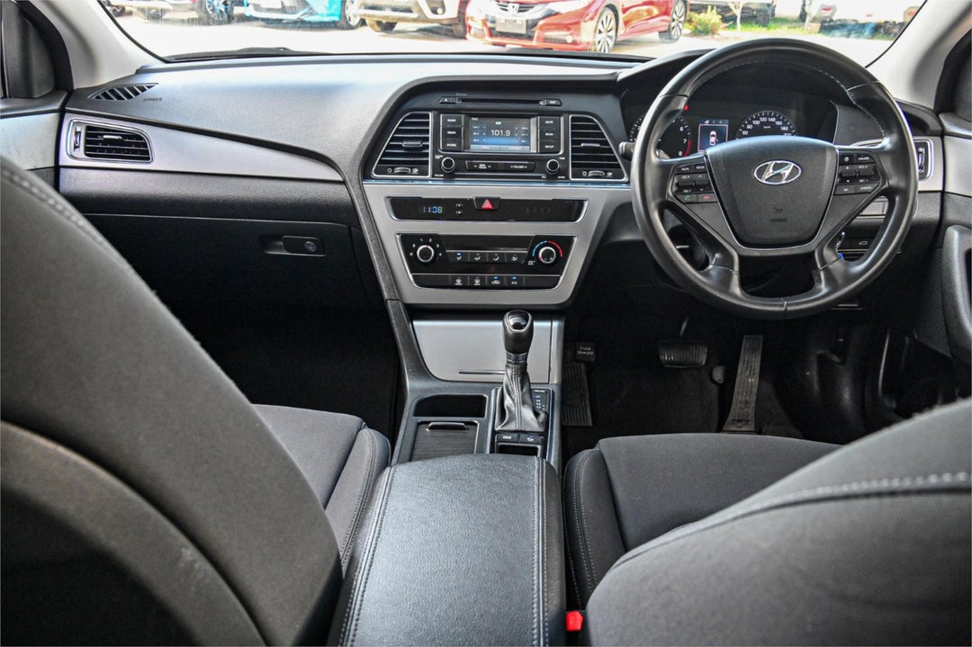 2015 Hyundai Sonata Active, Automatic, 120665 km, Photo 6