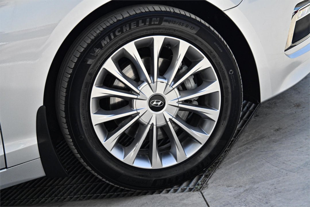 2015 Hyundai Sonata Active, Automatic, 120665 km, Photo 5