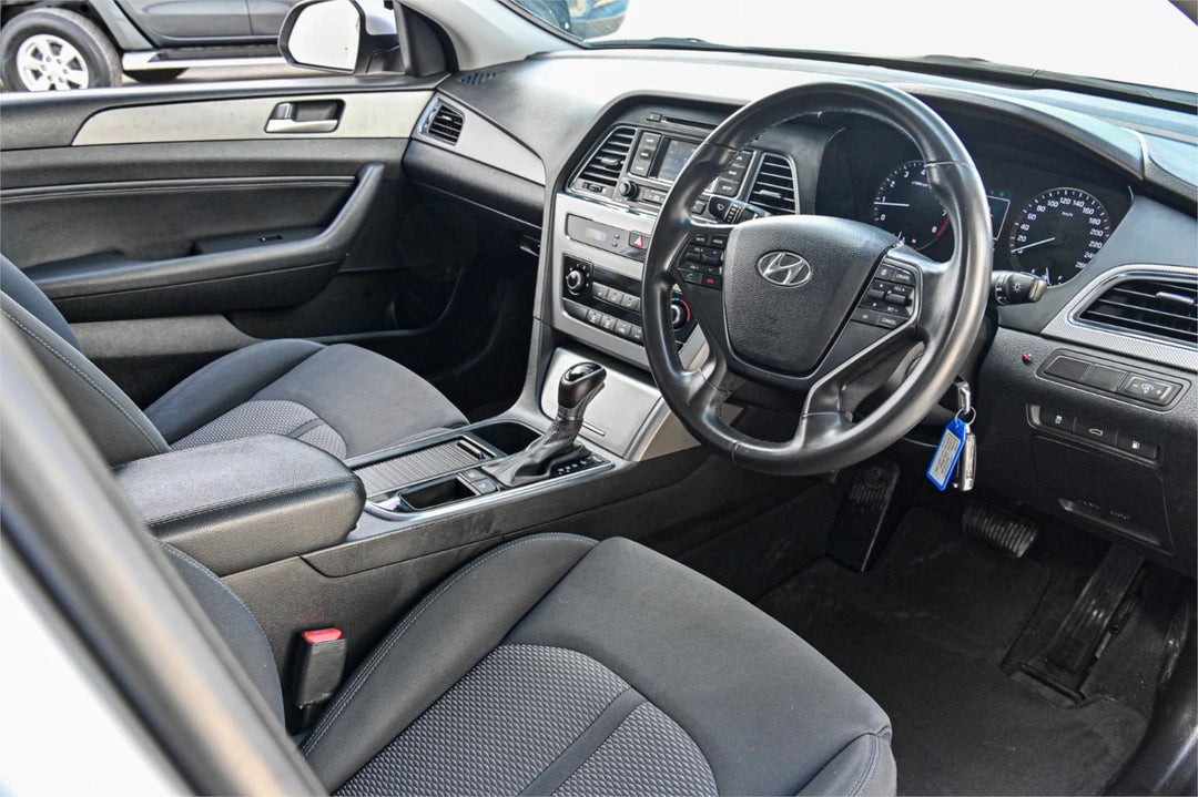 2015 Hyundai Sonata Active, Automatic, 120665 km, Photo 7
