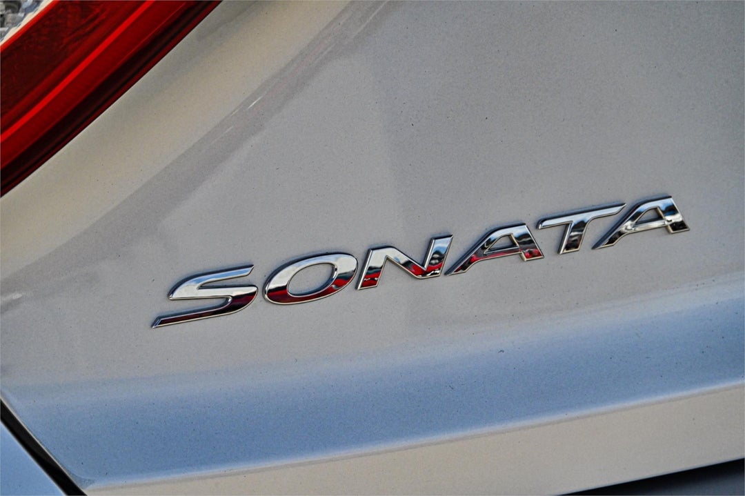 2015 Hyundai Sonata Active, Automatic, 120665 km, Photo 4