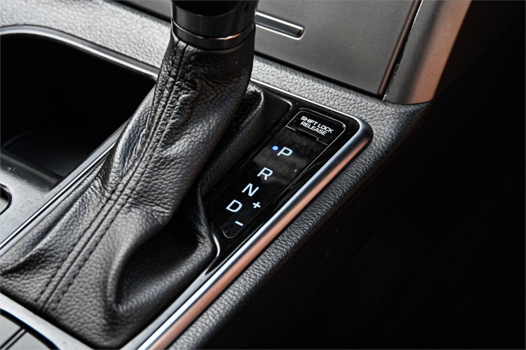 2015 Hyundai Sonata Active, Automatic, 120665 km, Photo 8