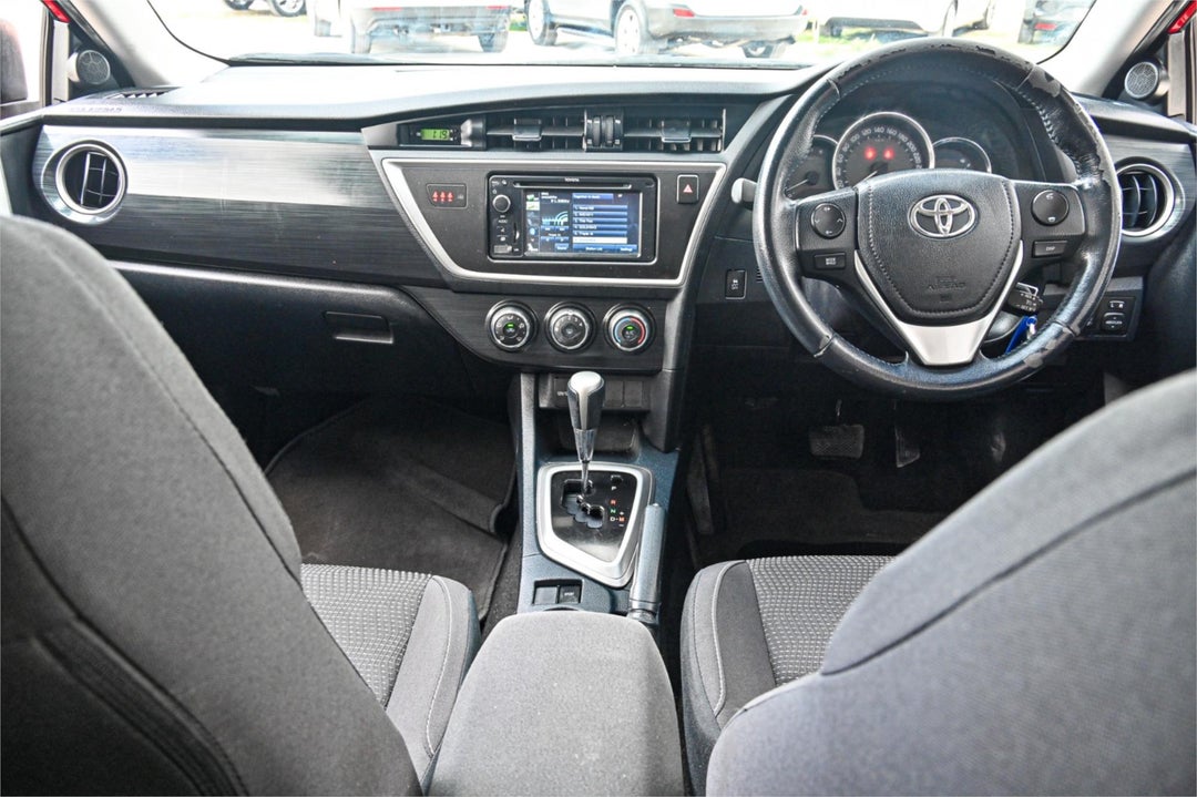 2013 Toyota Corolla Ascent Sport, Manual, 128356 km, Photo 8