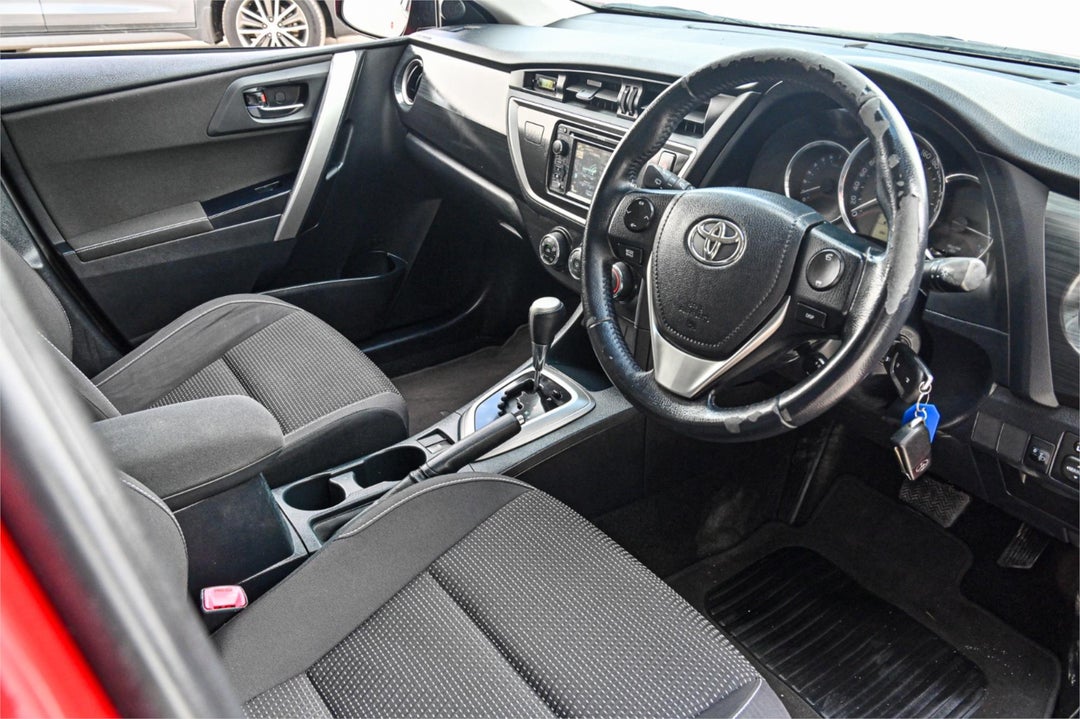 2013 Toyota Corolla Ascent Sport, Manual, 128356 km, Photo 7