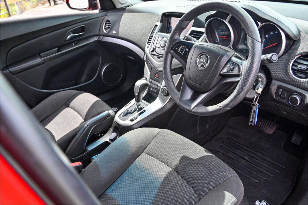 2015 Holden Cruze Equipe, Automatic, 105146 km, Photo 7