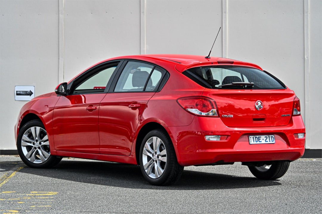 2015 Holden Cruze Equipe, Automatic, 105146 km, Photo 2