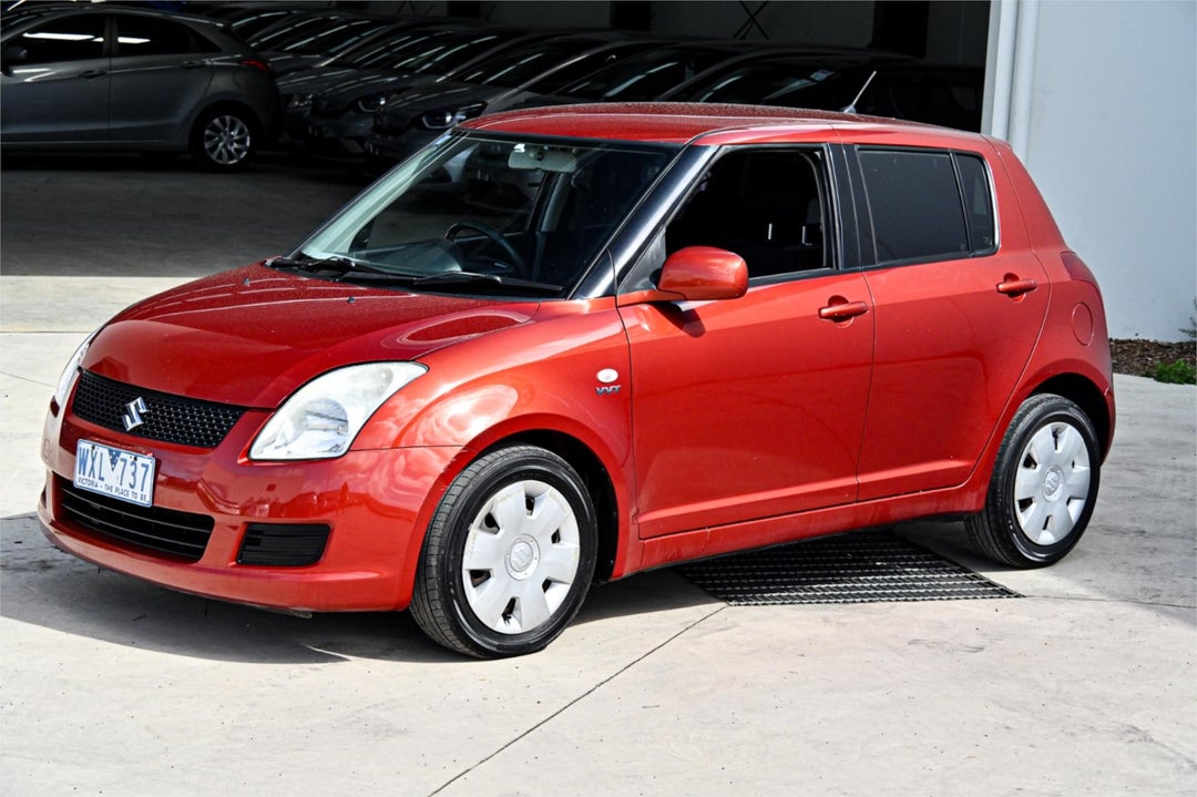 2008 Suzuki Swift Glx, Automatic, 147295 km, Photo 2