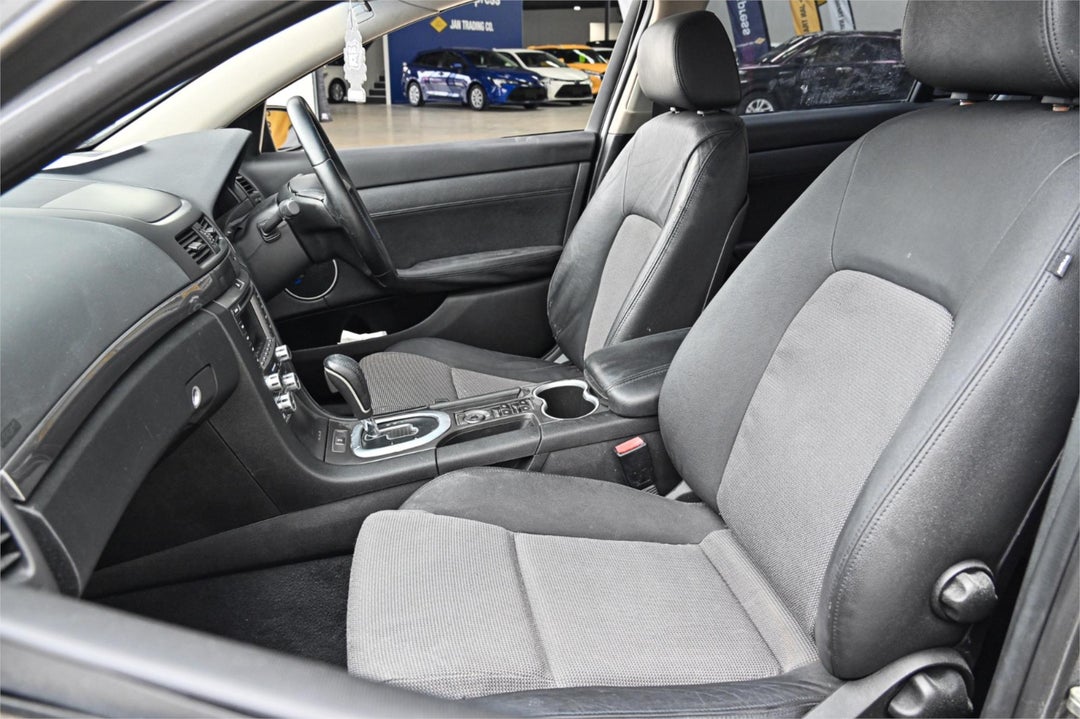 2008 Holden Calais V, Automatic, 194060 km, Photo 15