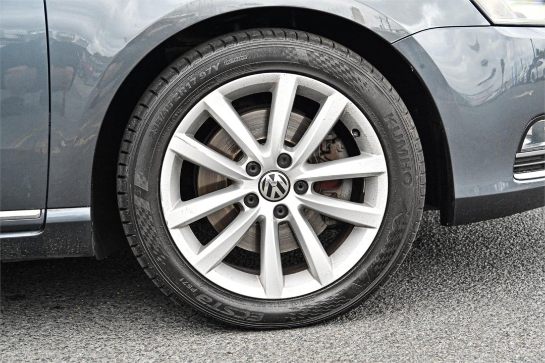 2013 Volkswagen Passat 130tdi Highline, Automatic, 124908 km, Photo 6