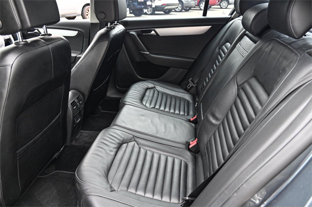 2013 Volkswagen Passat 130tdi Highline, Automatic, 124908 km, Photo 17