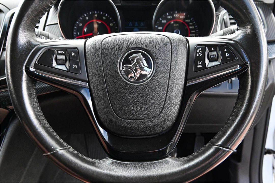 2017 Holden Commodore Sv6, Automatic, 215580 km, Photo 9
