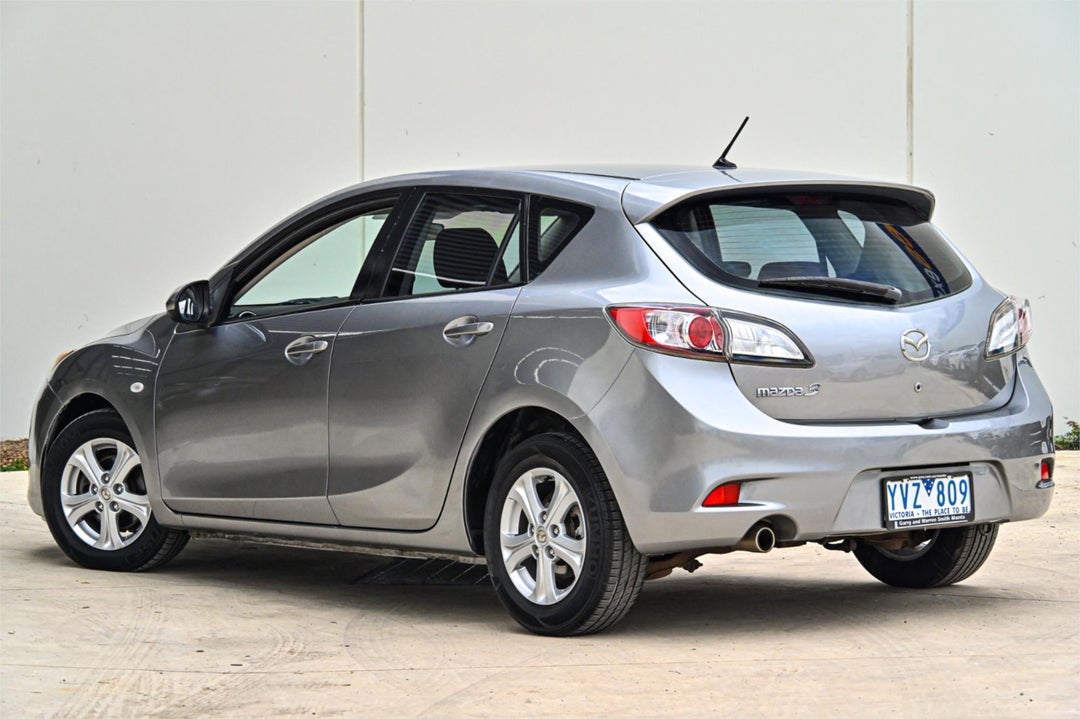 2011 Mazda 3 Neo, Manual, 137000 km, Photo 2