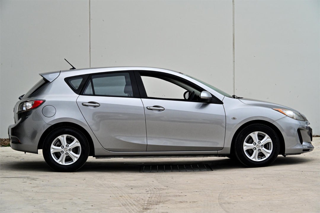2011 Mazda 3 Neo, Manual, 137000 km, Photo 3