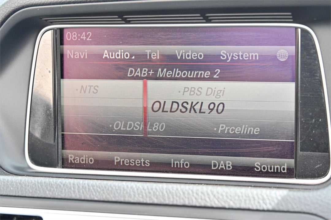 2014 Mercedes-benz E-class E200, Automatic, 34102 km, Photo 14