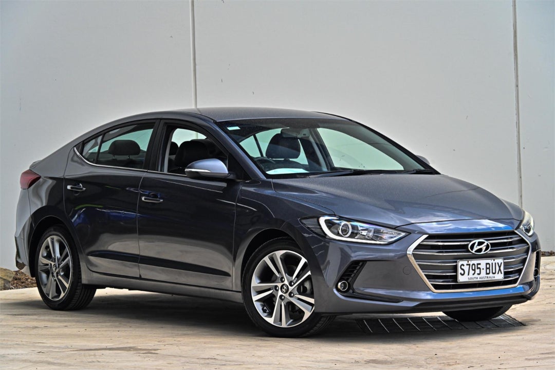 2018 Hyundai Elantra Elite, Automatic, 41658 km, Photo 1