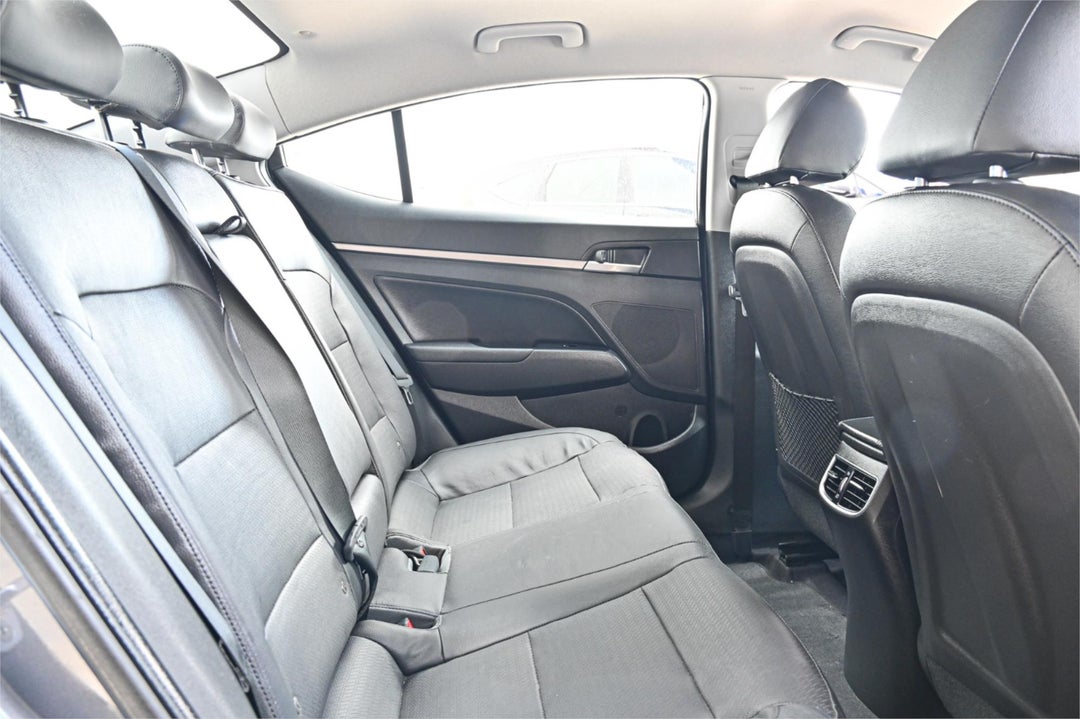 2018 Hyundai Elantra Elite, Automatic, 41658 km, Photo 18