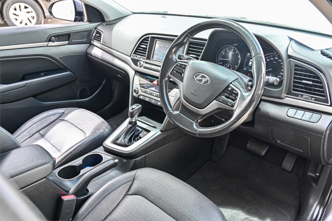 2018 Hyundai Elantra Elite, Automatic, 41658 km, Photo 6