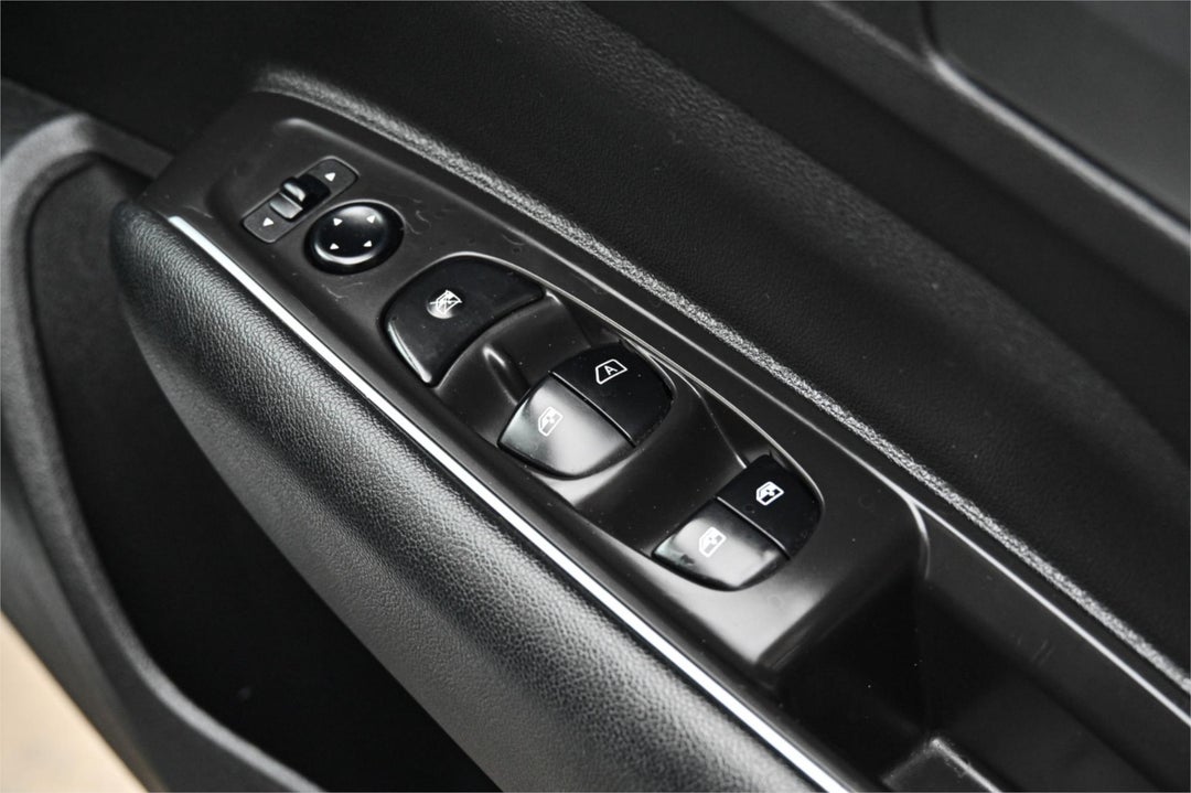 2016 Renault Koleos Life, Manual, 140119 km, Photo 15