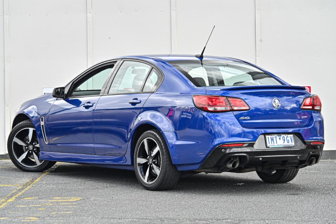 2017 Holden Commodore Sv6, Automatic, 219532 km, Photo 2