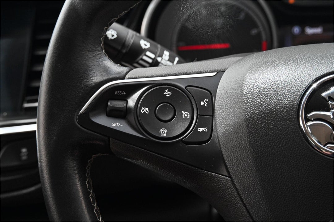 2018 Holden Calais Rs, Automatic, 13647 km, Photo 8