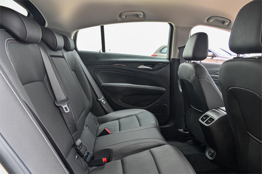 2018 Holden Calais Rs, Automatic, 13647 km, Photo 18