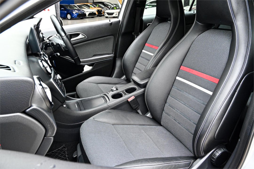 2013 Mercedes-benz A-class A180, Automatic, 77973 km, Photo 16