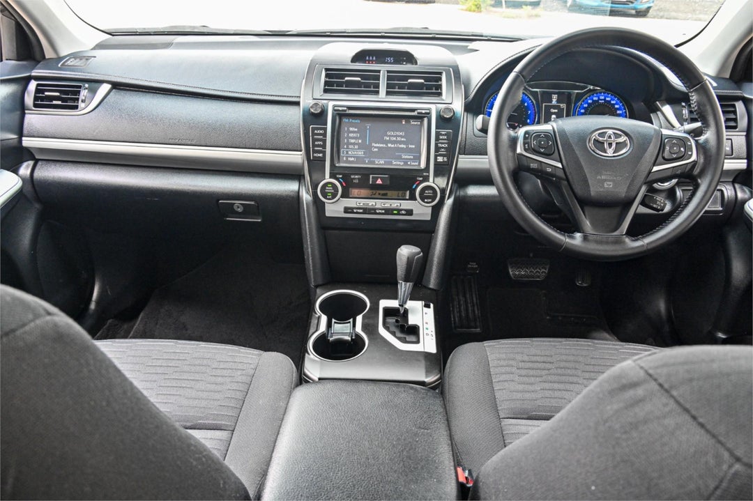 2016 Toyota Camry Rz, Automatic, 157500 km, Photo 7