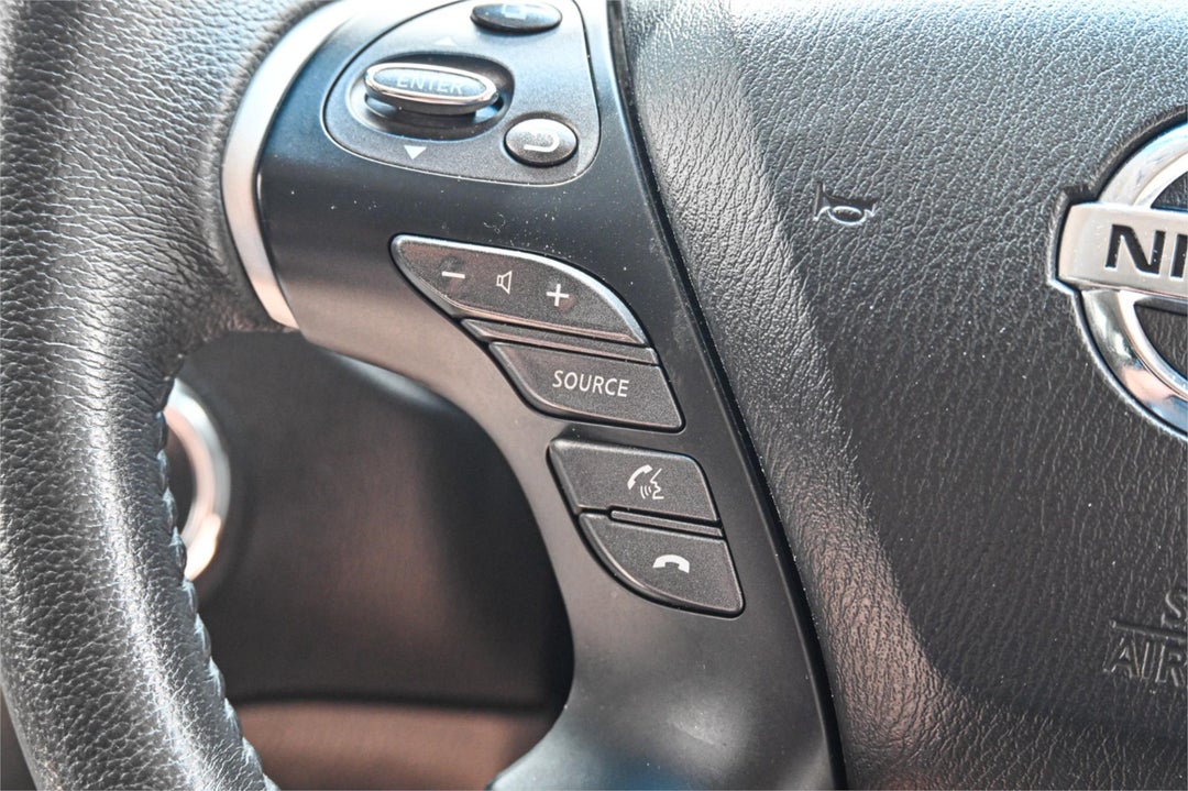 2015 Nissan Pathfinder St, Manual, 155597 km, Photo 9