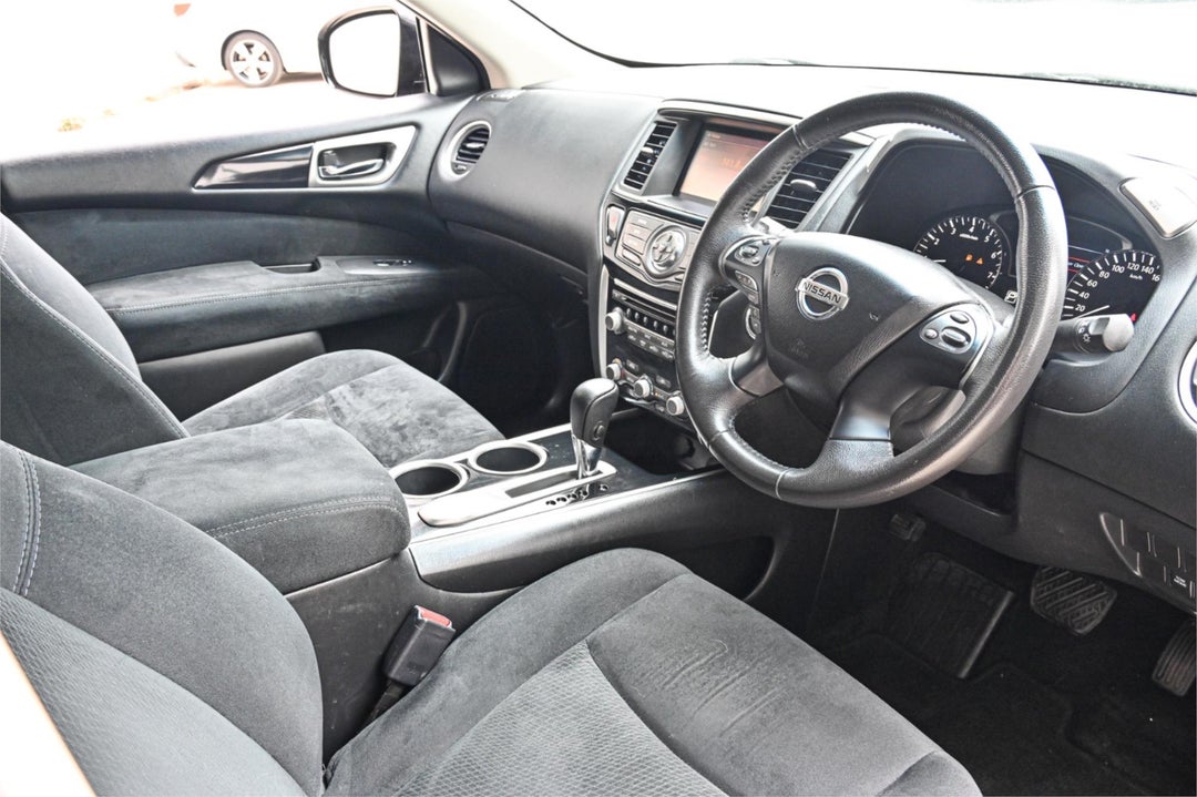 2015 Nissan Pathfinder St, Manual, 155597 km, Photo 6