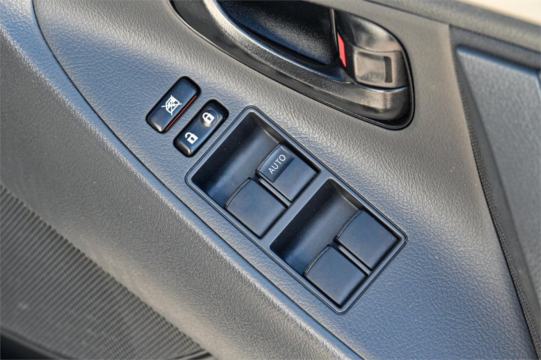 2010 Toyota Aurion At-X, Automatic, 142224 km, Photo 14