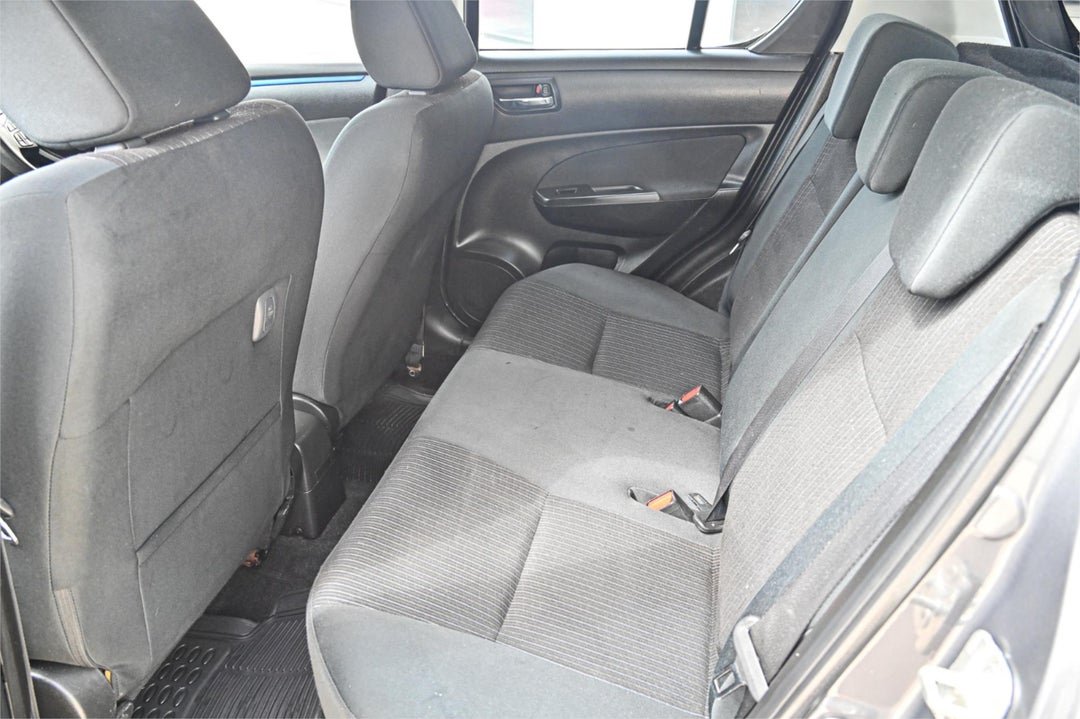 2016 Suzuki Swift Gl, Automatic, 132582 km, Photo 17