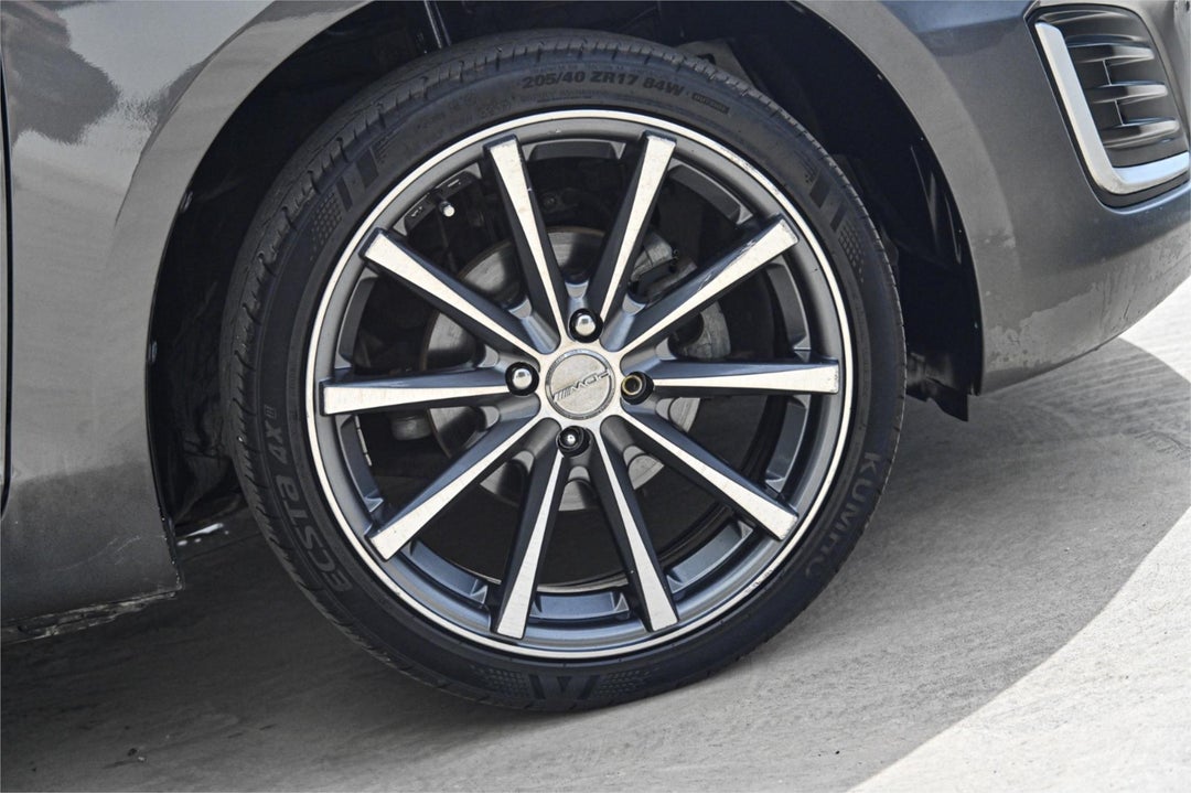 2016 Suzuki Swift Gl, Automatic, 132582 km, Photo 5