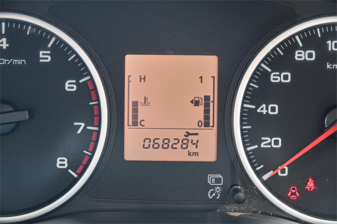 2017 Mitsubishi Triton Glx, Manual, 68267 km, Photo 10