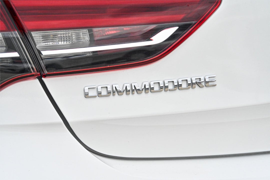 2020 Holden Commodore Lt, Automatic, 135107 km, Photo 4