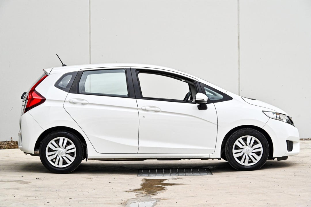 2015 Honda Jazz Vti, Manual, 70991 km, Photo 3