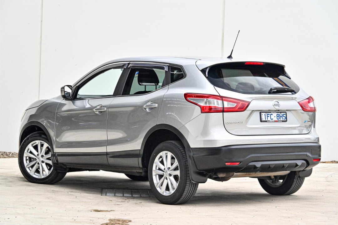 2015 Nissan Qashqai St, Manual, 148643 km, Photo 2