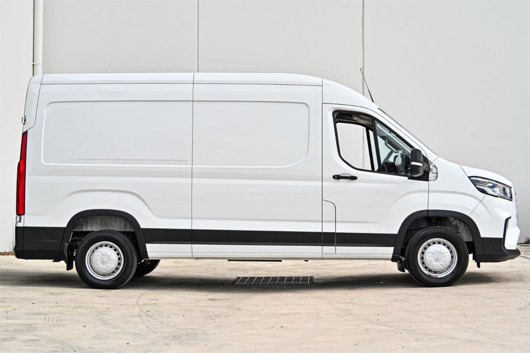 2022 LDV Deliver 9 Mwb Mid Roof, Automatic, 83635 km, Photo 4