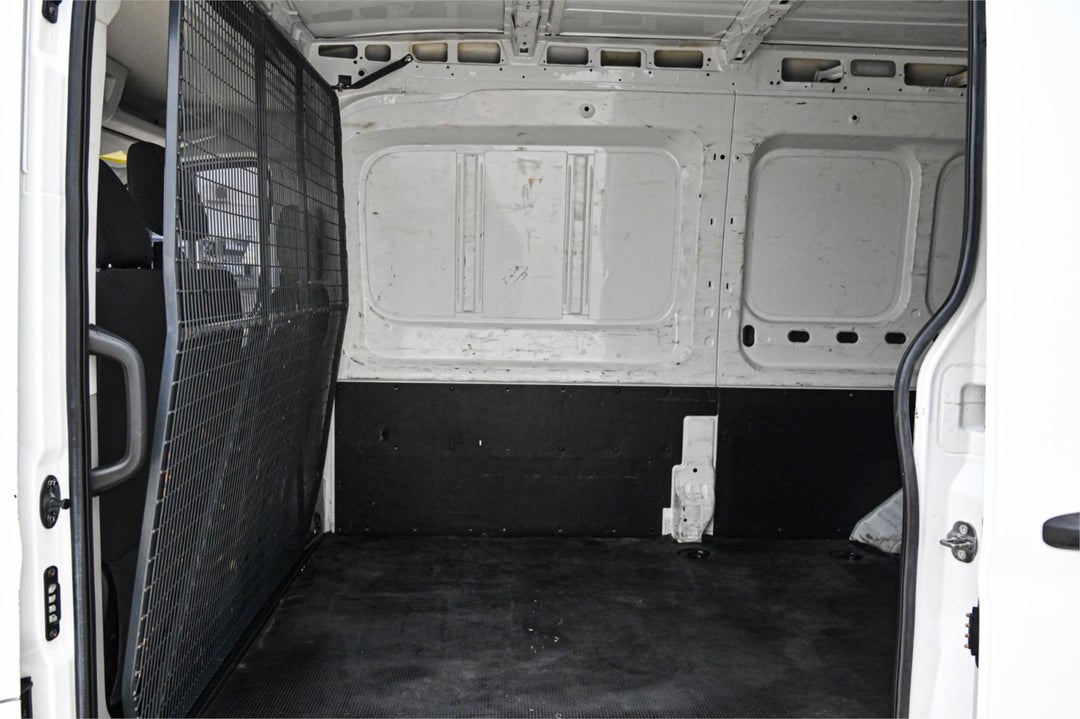 2022 LDV Deliver 9 Mwb Mid Roof, Automatic, 95176 km, Photo 17