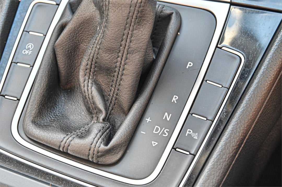 2013 Volkswagen Golf 110tdi Highline, Automatic, 120910 km, Photo 4