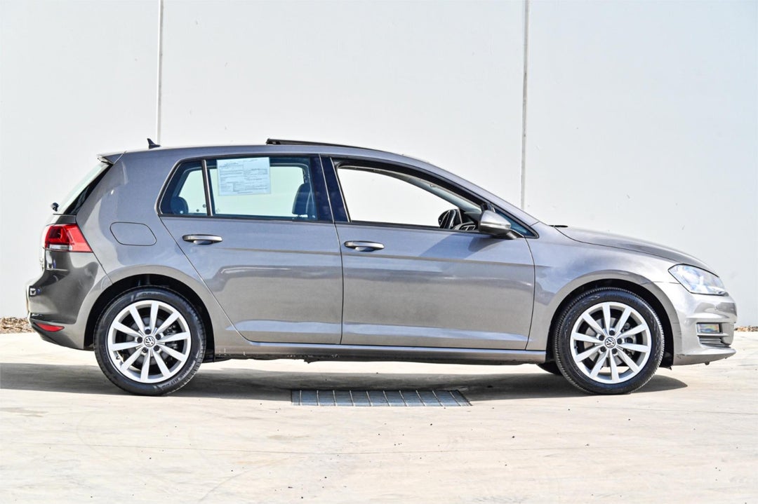 2013 Volkswagen Golf 110tdi Highline, Automatic, 120910 km, Photo 3