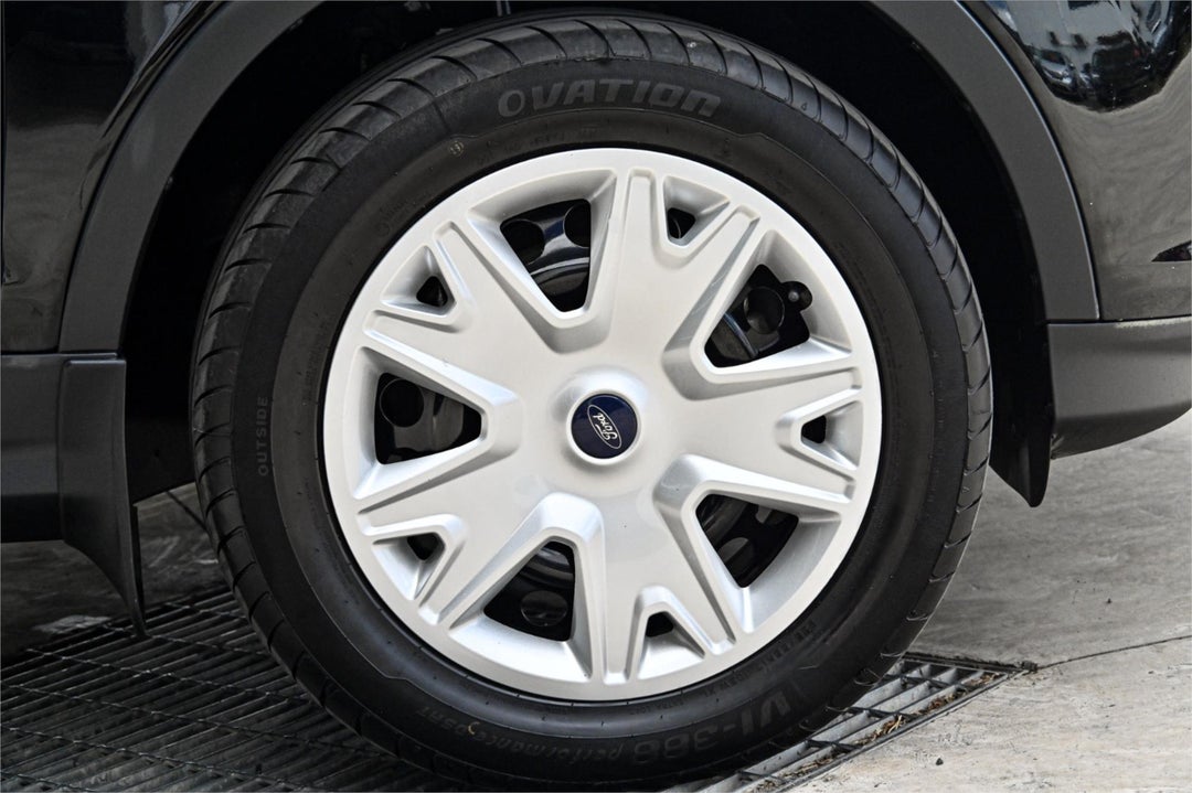 2013 Ford Kuga Ambiente, Manual, 111701 km, Photo 5