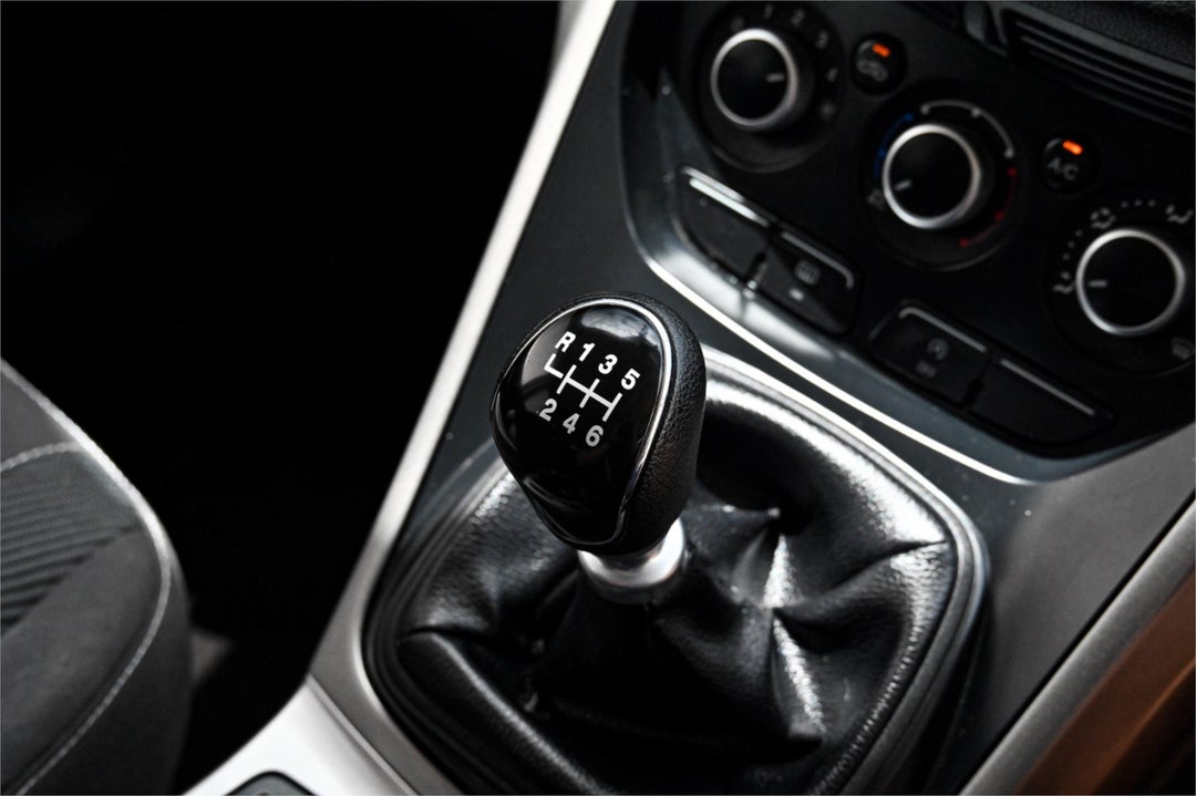 2013 Ford Kuga Ambiente, Manual, 111701 km, Photo 8