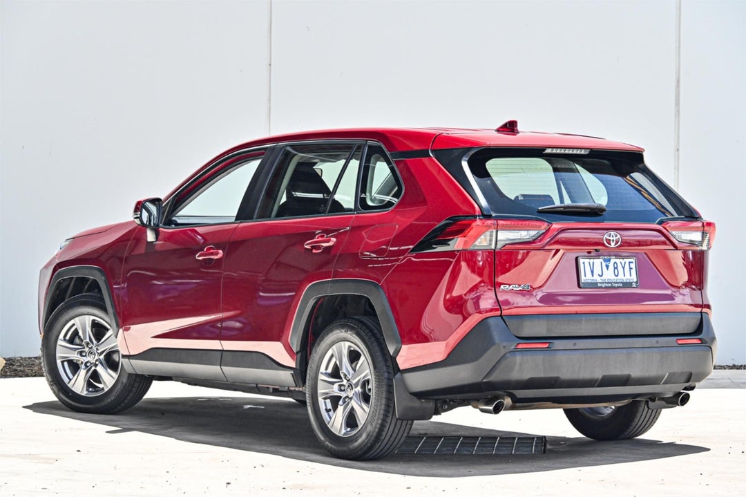 2022 Toyota RAV4 Gx, Manual, 77965 km, Photo 2