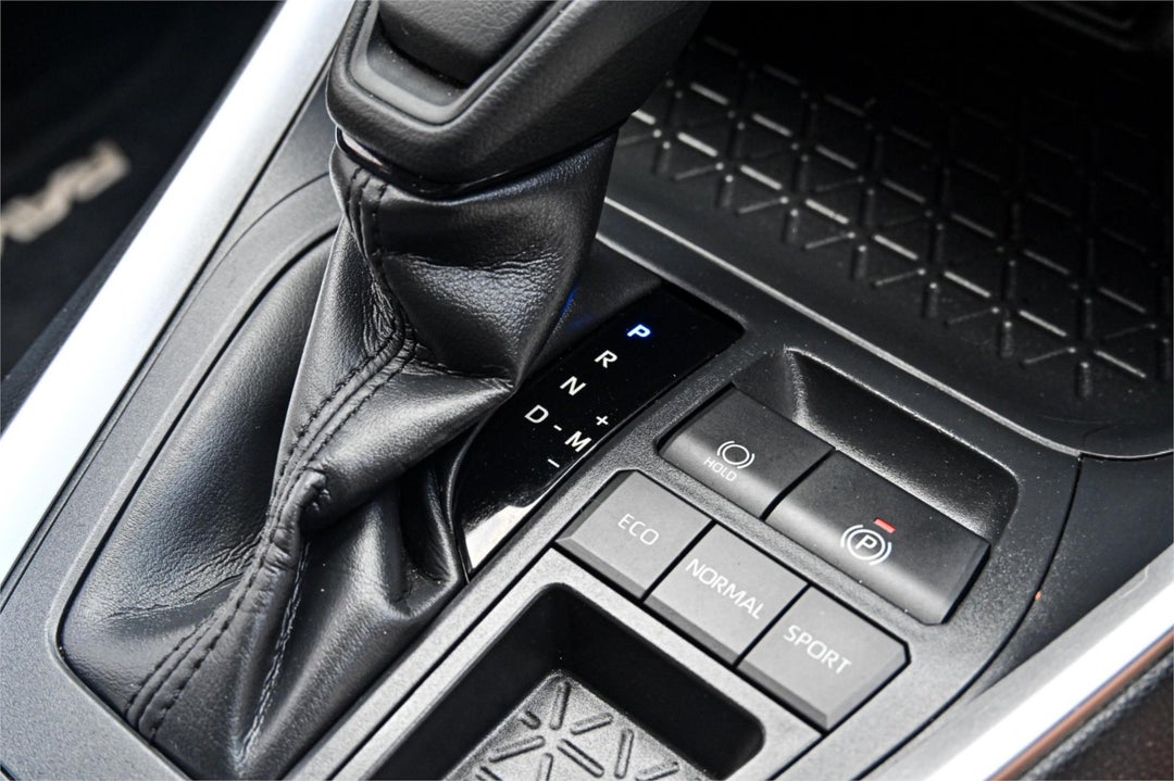 2022 Toyota RAV4 Gx, Manual, 77965 km, Photo 6