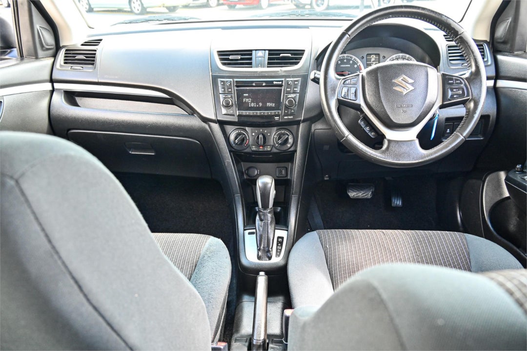 2015 Suzuki Swift Gl, Automatic, 128603 km, Photo 7