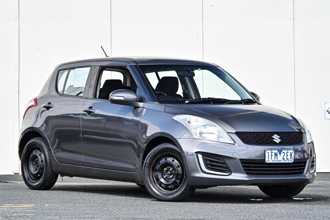 2015 Suzuki Swift Gl, Automatic, 128603 km, Photo 1
