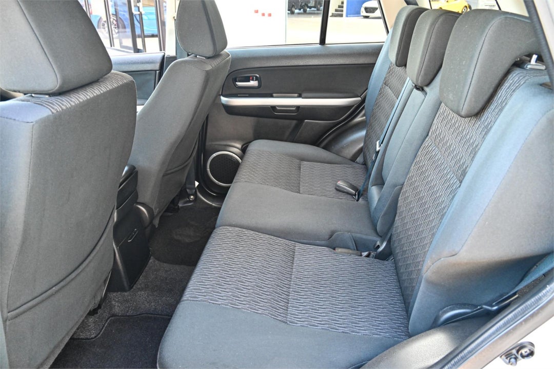 2012 Suzuki Grand Vitara Urban, Automatic, 77180 km, Photo 17