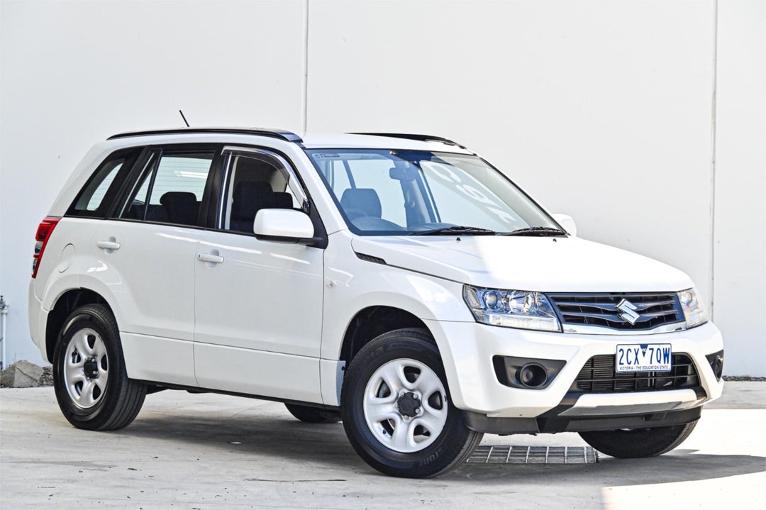 2012 Suzuki Grand Vitara Urban, Automatic, 77180 km, Photo 1