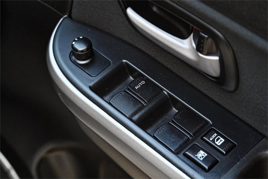 2012 Suzuki Grand Vitara Urban, Automatic, 77180 km, Photo 15