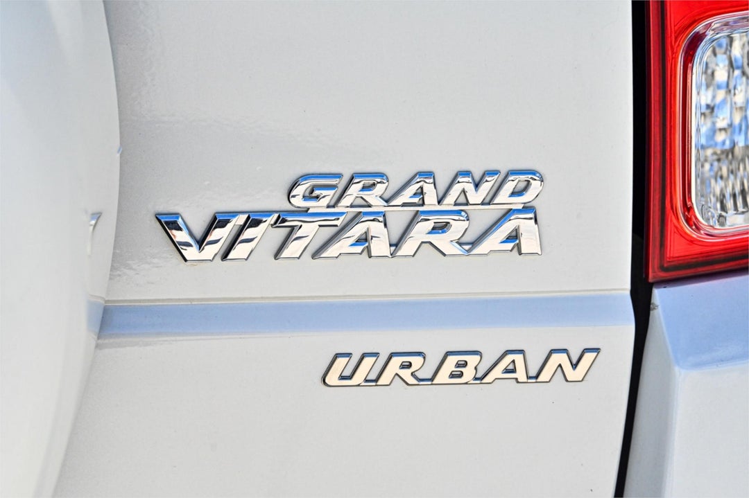 2012 Suzuki Grand Vitara Urban, Automatic, 77180 km, Photo 4