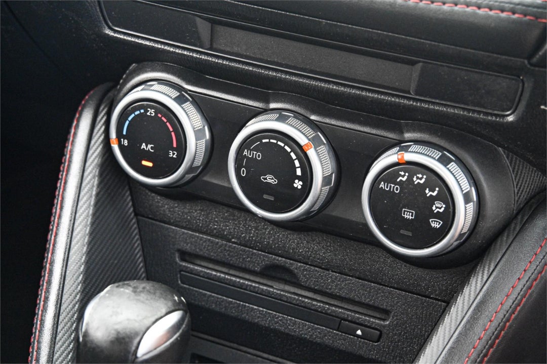 2014 Mazda 2 Genki, Automatic, 125144 km, Photo 13